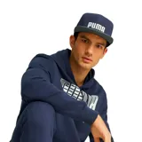 Gorra Puma unisex azul marino con visera gris y logo Puma bordado en blanco.