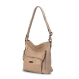 Bandolera color marrón claro de símil cuero, con apertura superior con cierre y bolsillos internos. Presenta tres bolsillos con cierre metálico al frente, bolsillo trasero con cierre y correa larga regulable.