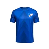 Remera de fútbol azul con diseño de chevrones en el frente y escudo del Club Nacional de Football en el pecho.