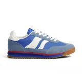 Championes deportivos de estilo retro, color azul con detalles en blanco y gamuza celeste. Presentan una suela con capas en azul y rojo, y base de goma color caramelo.