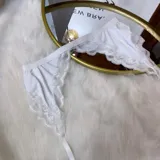 Portaligas de lycra y encaje negro, suave y sexy, con ligas incluidas y diseño sin transparencias.