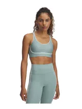 Top deportivo Under Armour Infinity Mid Piped color verde agua, con breteles finos y contorno inferior con línea blanca.
