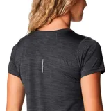 Remera deportiva Columbia color gris con estampado de líneas horizontales y logo de la marca en el pecho.