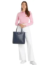 Bolso tote azul marino de Tommy Jeans, con doble asa de hombro y logo de la marca estampado en el frente.
