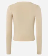 Suéter de punto color beige, con escote en V y mangas largas.