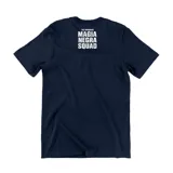 Remera azul marino de algodón con estampa circular en el frente que incluye un cráneo, una hoja de marihuana y la inscripción "Emexem".