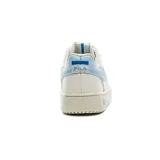 Championes Fila Acd Classic color blanco con detalles en azul.
