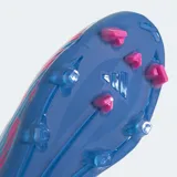 Championes de fútbol Adidas F50 League, color azul con detalles en rosa y blanco. Creados para desbloquear todo el potencial de tu aceleración, movimiento y velocidad.