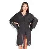 Kimono negro traslúcido con mangas anchas y flecos en ruedo y mangas, con cierre de botones frontal.