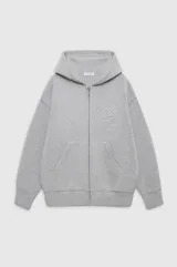 Campera gris con capucha y cierre frontal, confeccionada en tejido de buceo. Tiene corte holgado, hombros caídos, bolsillos tipo canguro y logo bordado en el pecho.