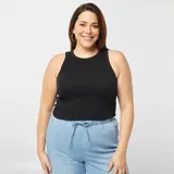 Musculosa negra de algodón con sisas amplias.