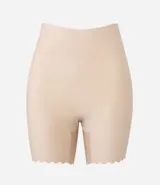 Bermuda modeladora negra de microfibra con borde nube y forro de algodón.