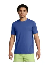 Remera deportiva verde militar de manga corta, con logo de Under Armour estampado en el pecho.
