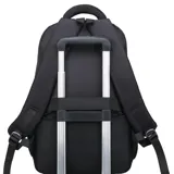 Mochila negra de estilo urbano, con múltiples compartimentos frontales con cierre, bolsillos laterales de malla y correas acolchadas ajustables.