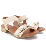 Sandalias negras de cuero con taco bajo y hebilla decorativa.