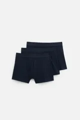Pack de tres calzoncillos tipo bóxer de algodón color azul marino, con cintura elástica.