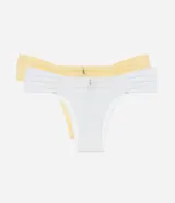 Kit de dos bombachas bikini de microfibra, color blanco y amarillo, con laterales drapeados y detalle de dije dorado.