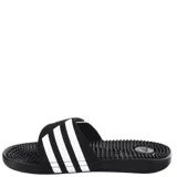 Chanclas Adidas Adissage negras con tres tiras blancas y plantilla con masajeadores.