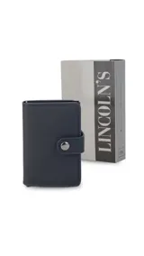 Tarjetero pequeño de símil cuero negro con sistema anti clonación, broche metálico y presilla. Posee compartimientos internos para tarjetas y un espacio central para billetes doblados.