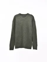 Sweater verde musgo de tejido de punto con cuello redondo y mangas largas.