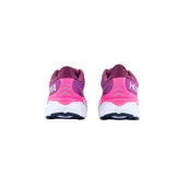 Championes Hoka Clifton 8 para mujer, color celeste con detalles en naranja y blanco.