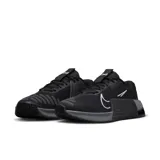 Championes Nike Metcon 9 de entrenamiento, color negro con detalles en gris y logo blanco.