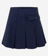 Remera blanca de manga corta, corte holgado, con un estampado central de personajes de Disney (Mickey, Pluto, Daisy, Donald y otros) y el texto "Mickey & Friends".