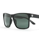 Lentes de sol Sunski modelo Puerto, con montura cuadrada negra y lentes polarizadas verdes que bloquean el 100% de los rayos UVA/UVB/UV400.