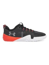 Championes Under Armour Tribase Reign 6 color negro con detalles en rojo y blanco.