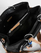 Cartera con asa y bolsillo