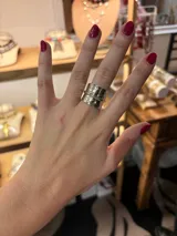 Anillo plateado regulable, hecho artesanalmente en alpaca.