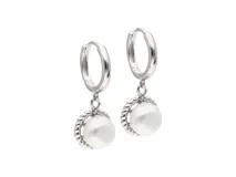 Aros colgantes de plata 925 con perlas.