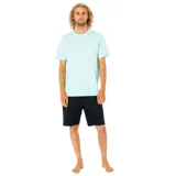 Remera celeste de manga corta y cuello redondo.