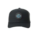 Gorra negra de camionero con visera curva y paneles traseros de malla. Presenta un parche circular con el logo de Rip Curl en el panel frontal.