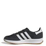 Championes Adidas Run 72 negros con las tres tiras blancas a los costados, suela blanca y base color caramelo.
