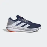 Championes Adidas Questar 3 de running, color azul marino con detalles en gris y blanco. Cuenta con amortiguación Bounce y plantilla Cloudfoam Plus.
