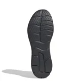 Championes Adidas Cloudfoam Move negros con detalles plateados, capellada de malla y suela de goma.