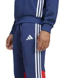 Pantalón deportivo Adidas Essentials Sw para hombre, color azul con detalles en blanco y rojo.