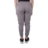 Pantalón de jogging gris con logo de Topper estampado en blanco en la pierna izquierda.