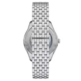 Reloj Emporio Armani modelo AR60076, con caja de acero plateado de 41mm y esfera blanca sunray. Movimiento automático de tres agujas con fechador. Correa de acero inoxidable plateado con cierre desplegable tipo mariposa. Resistente al agua hasta 50 metros.