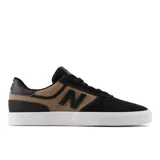 Championes New Balance Numeric 272, diseñados para skate. Capellada de gamuza y material sintético, plantilla Ortholite antibacteriana y suela flexible con buen agarre.