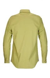 Camisa de manga larga celeste de popelina de algodón orgánico, calce moderno, con cuello clásico, cierre con botones color madera y logo RKF bordado en el puño.