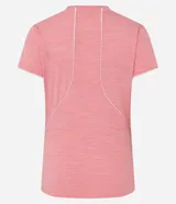 Remera deportiva color salmón con tecnología Dry, mangas cortas y frisos blancos en la espalda.