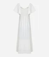 Vestido midi color crudo confeccionado en lino y viscosa, con escote cuadrado, mangas cortas con volados, detalle de lazo en el busto y falda con volados en el ruedo.