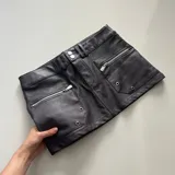 Mini cuero
