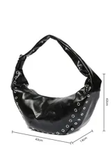 Cartera tipo hobo color bordó de cuero sintético, con cierre superior y asa regulable. Decorada con ojales metálicos plateados.