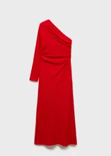 Vestido midi rojo asimétrico de tejido fluido, con un hombro descubierto, manga larga y cintura drapeada.