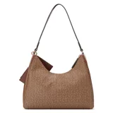 Cartera Guess modelo Carris Chica, color marrón con estampado del logo de la marca. Incluye correa de hombro marrón y monedero extraíble con cierre.