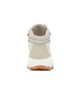 Botas de trekking Columbia Newton Wander color beige con cordones rosas, confeccionadas en ante impermeable con herrajes metálicos. Cuentan con tecnología Omni-Tech™ impermeable y transpirable, mediasuela Techlite™ y suela de caucho Omni-Grip™ de alta tracción.