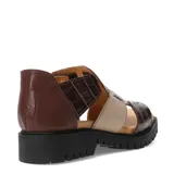 Sandalias de cuero combinadas en color negro y beige, con diseño de tiras cruzadas y suela track.